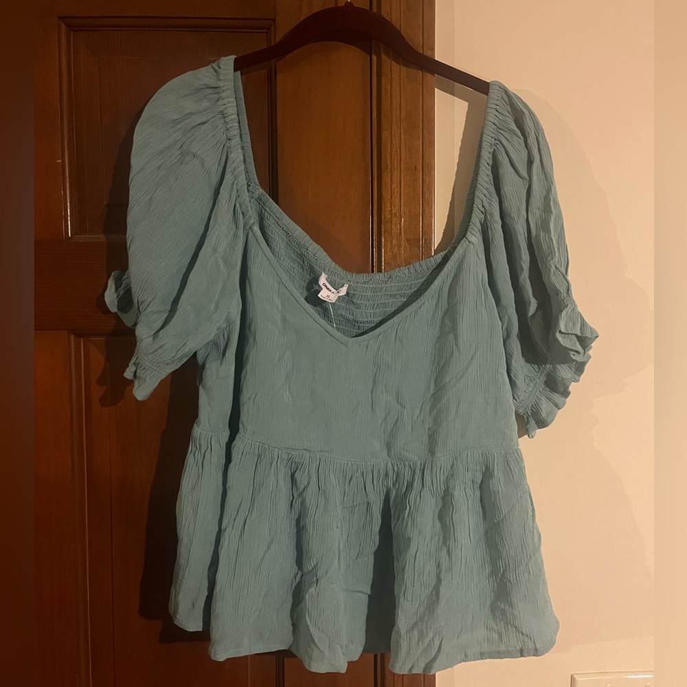 O’Neill babydoll top